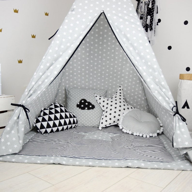 Cabana Teepee Cinza e Preta